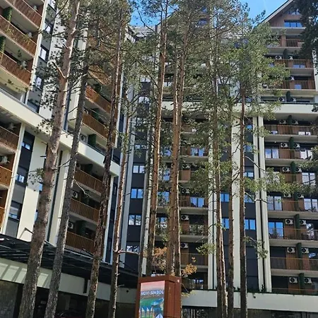 Apartment Royal Gardens Elegance