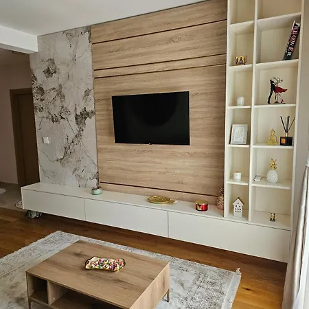 Apartment Royal Gardens Elegance