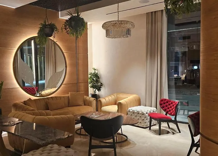 Royal Gardens Elegance アパート