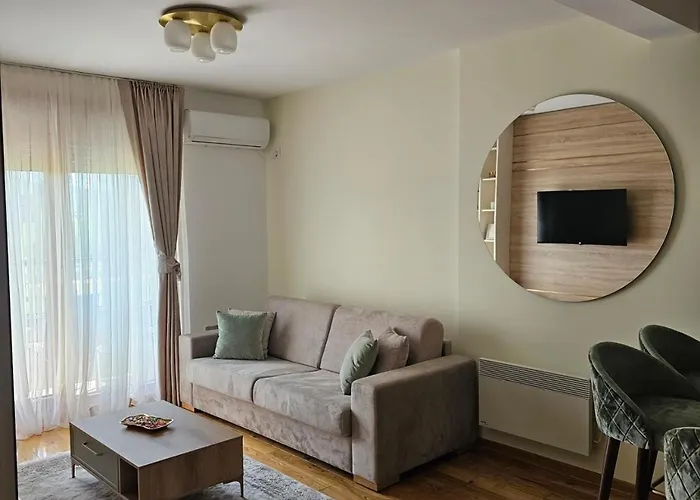 Royal Gardens Elegance ズラティボール