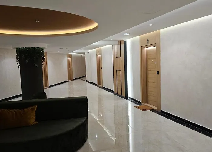 Royal Gardens Elegance *